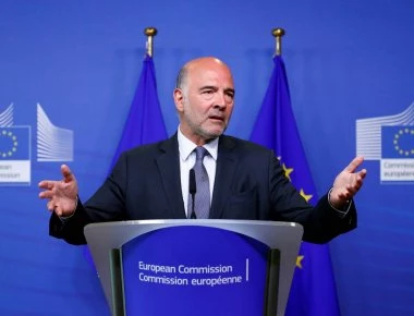 Μοσκοβισί: «Οι διαπραγματεύσεις με την Ελλάδα για το δημοσιονομικό πλεόνασμα συνεχίζονται»